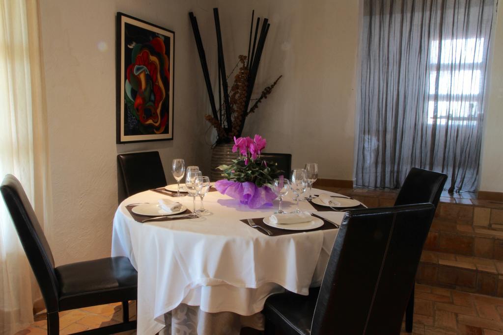 Hotel Mas Prades Deltebre Bagian luar foto