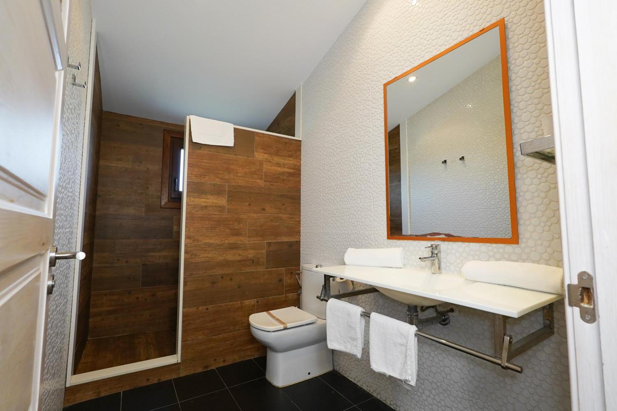 Hotel Mas Prades Deltebre Bagian luar foto